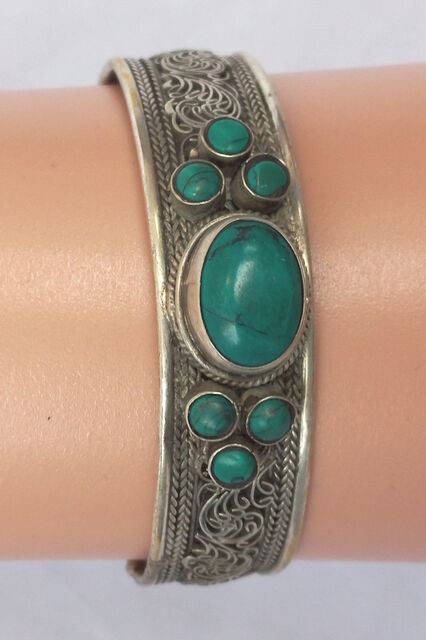 Filigree Design Turquoise Bangle