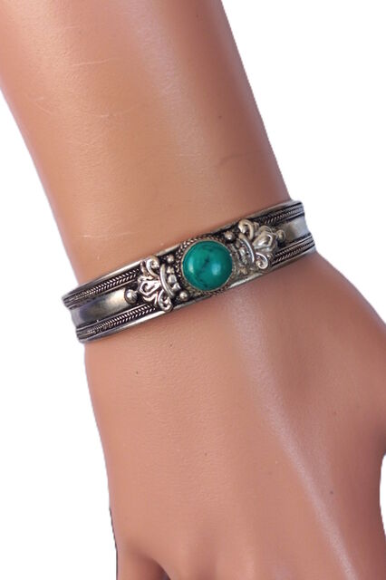White Metal Stone Bracelet